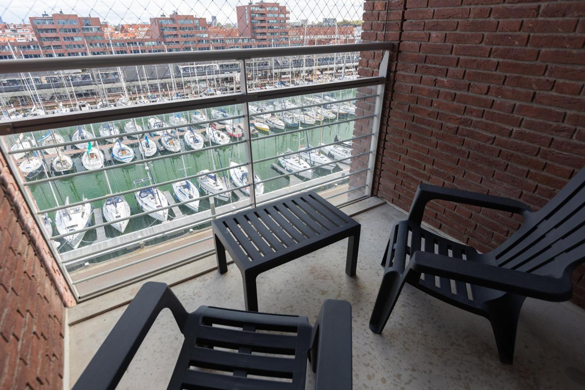 Bizstay Harbour III Scheveningen Apartments Хага Стая снимка