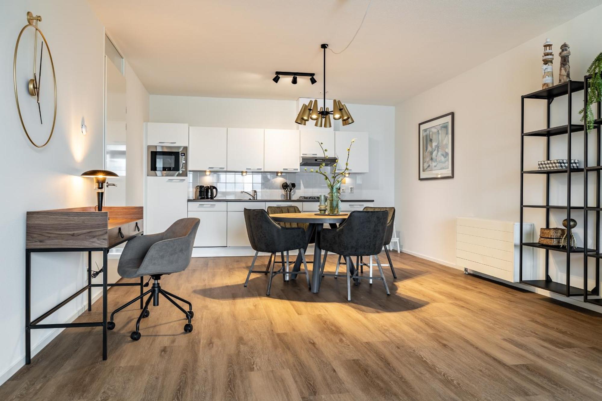 Bizstay Harbour III Scheveningen Apartments Хага Стая снимка