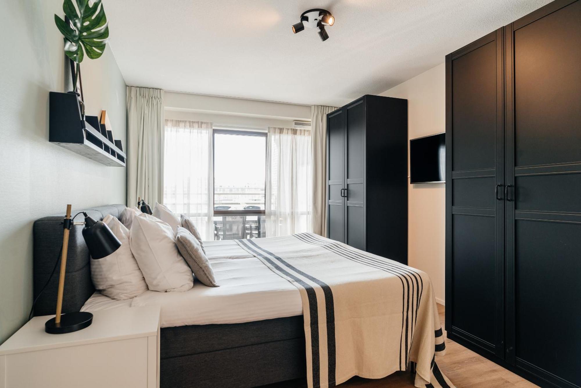Bizstay Harbour III Scheveningen Apartments Хага Стая снимка