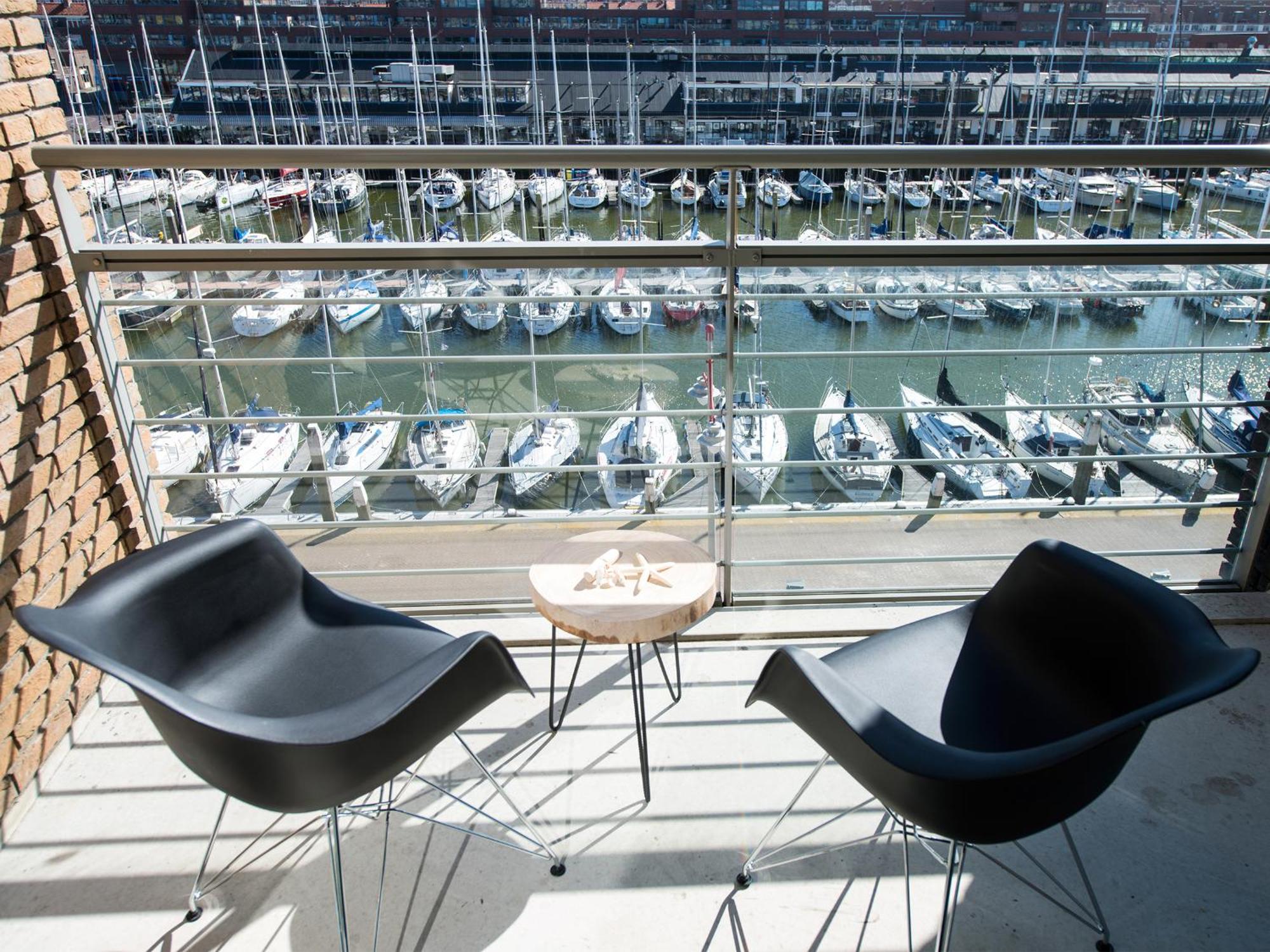 Bizstay Harbour III Scheveningen Apartments Хага Стая снимка